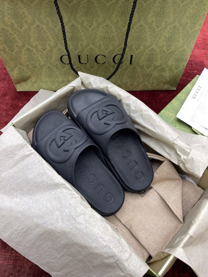Gv*c slippers