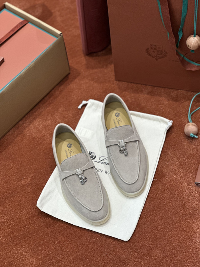 L0R0 P1ANA SNEAKER