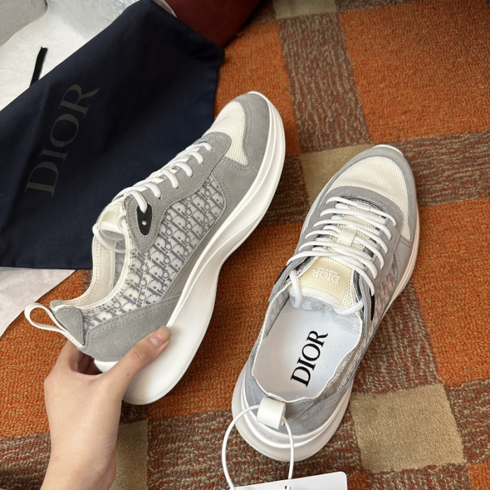 D10R B25 SNEAKER B25-09