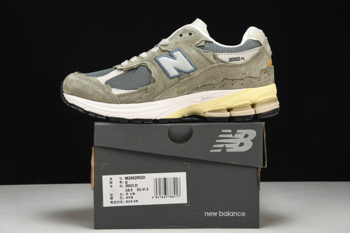 new Ba1an*e yeeshoes m2002rdd
