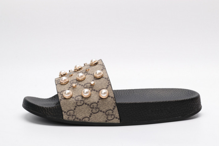 Gv*c slippers