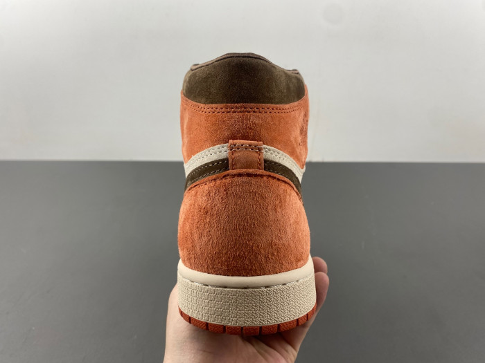 Air Jordan 1 High OG WMNS “Dusted Clay”  FQ2941-200