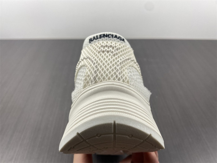 blcg   phanT0m  yeeshoes042101