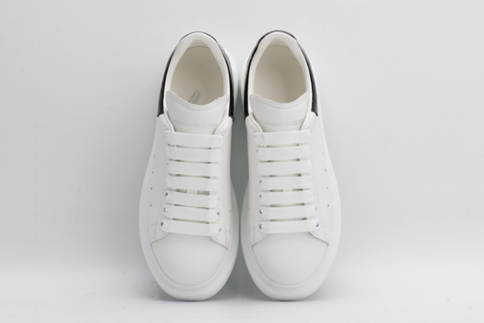MQ Sneakers