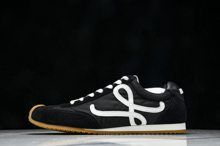 L*0ewe Ballet Runner  LW-FOR03
