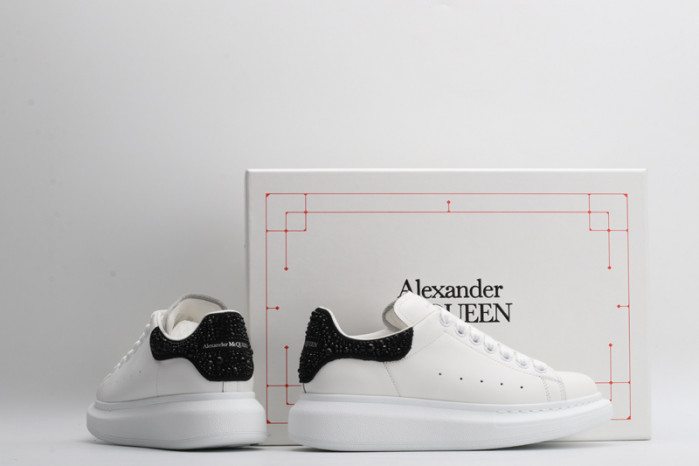 MQ Sneakers