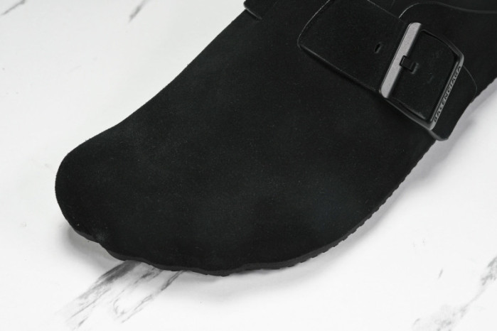 BLCG SLIPPERS