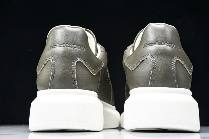 MQ Sneakers