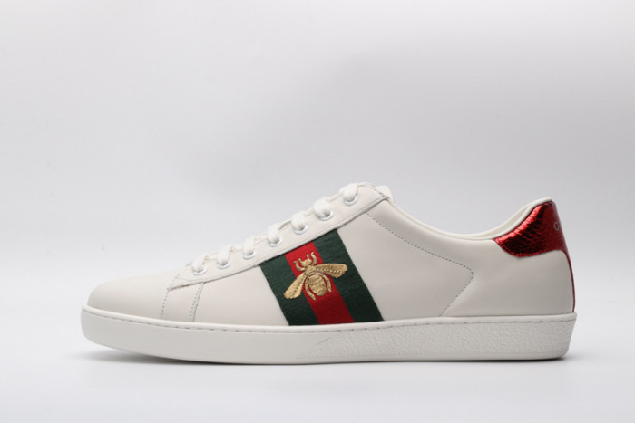Gv*c ace embroidered low-top sneaker white with bee
