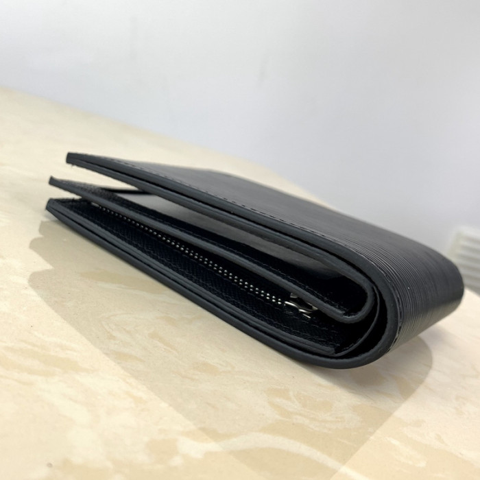 LouiV Wallet